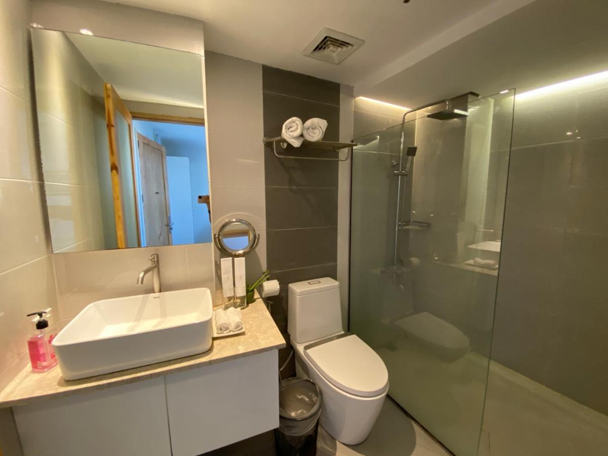 Tely'S Bed & Breakfast Iloilo Powered By Cocotel Exteriér fotografie